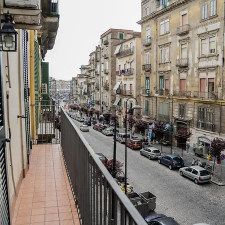 Domus Ugo Apartment Naples Exterior photo